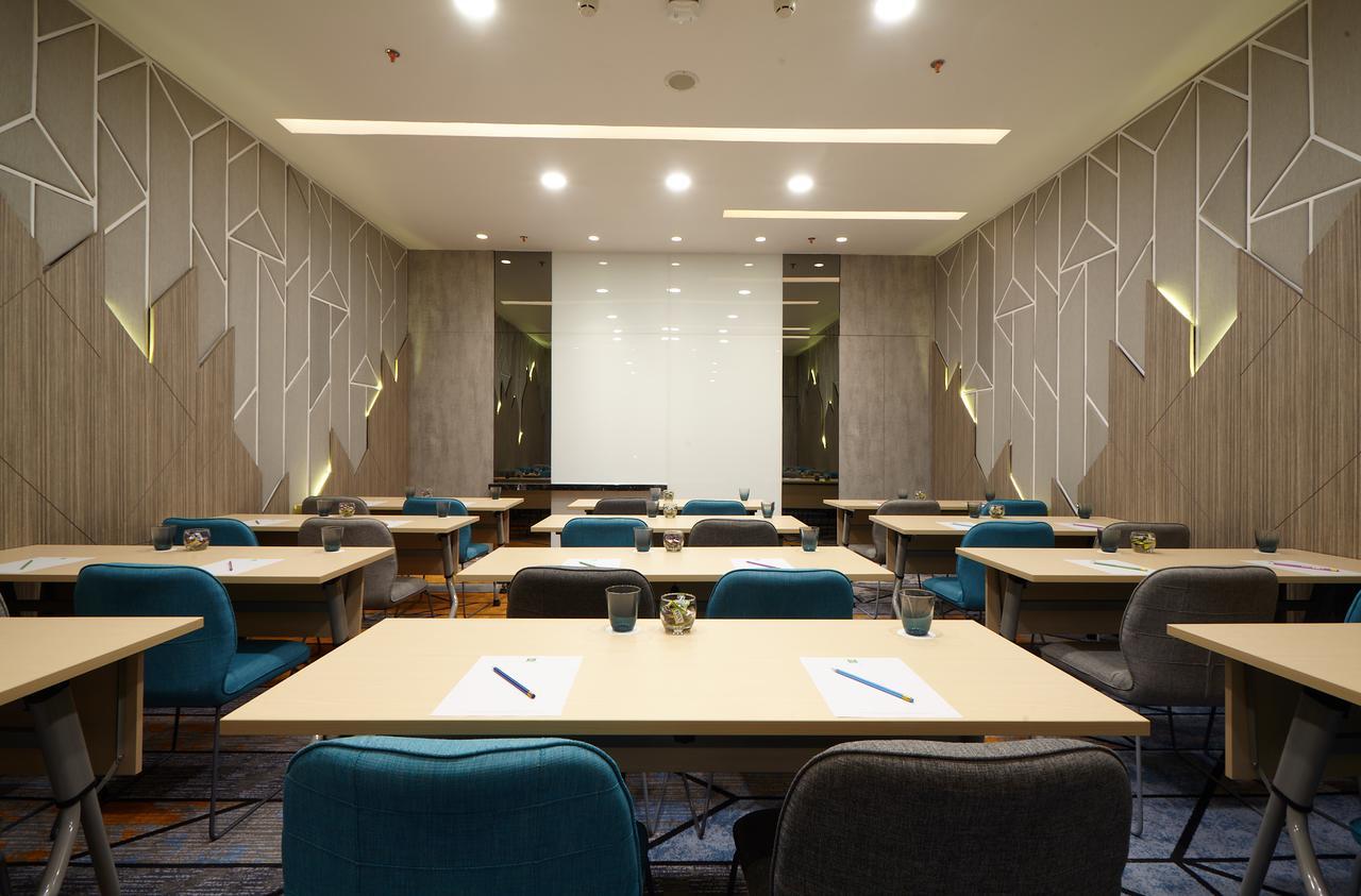 Ibis Styles Medan Pattimura Εξωτερικό φωτογραφία